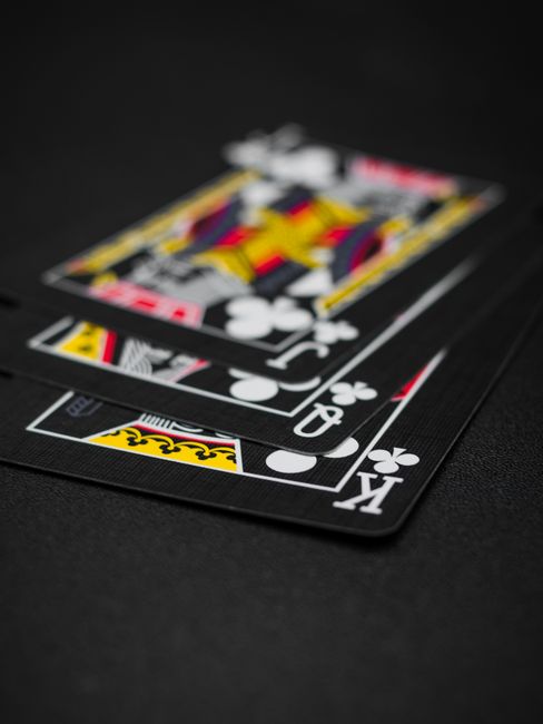 Slot Volatility Explained: Why Big Wins Feel So Rare